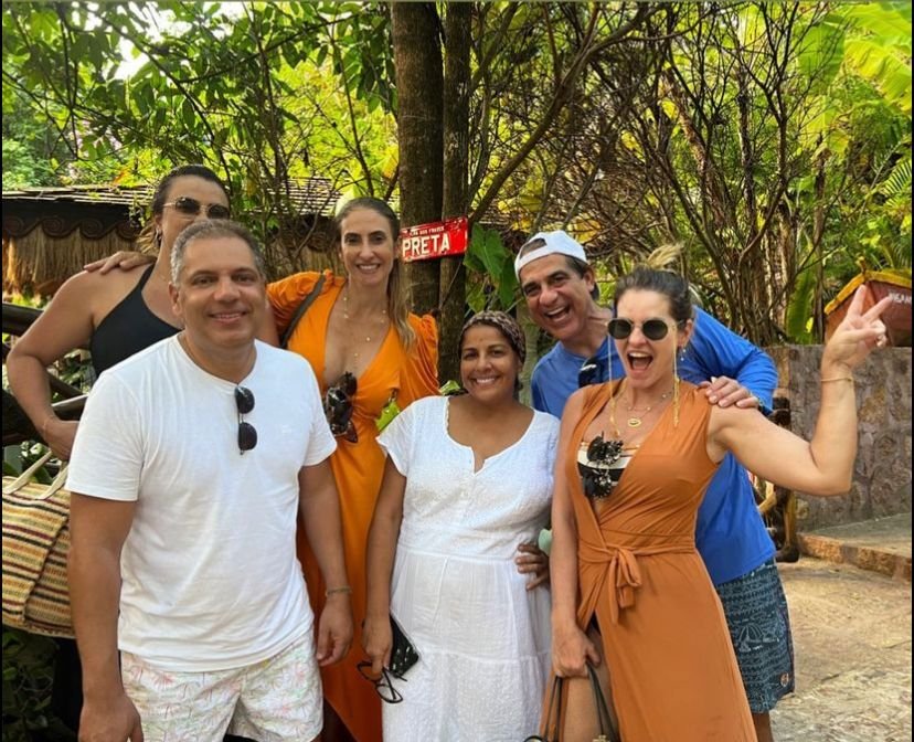 Durval Lelys visita Restaurante Preta, na Ilha dos Frades