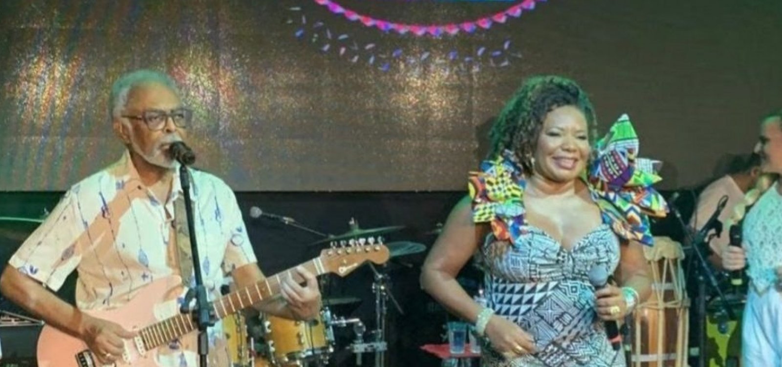 Margareth e Gilberto Gil se unem e cantam juntos no Carnaval de Salvador