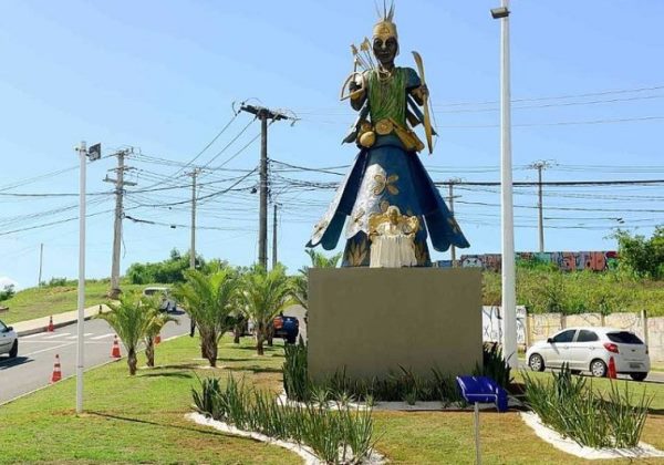 Prefeitura reinaugura estátua de Mãe Stella de Oxóssi nesta quinta (10)