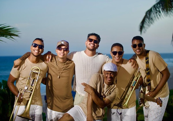 Banda Mambolada lança primeiro projeto audiovisual